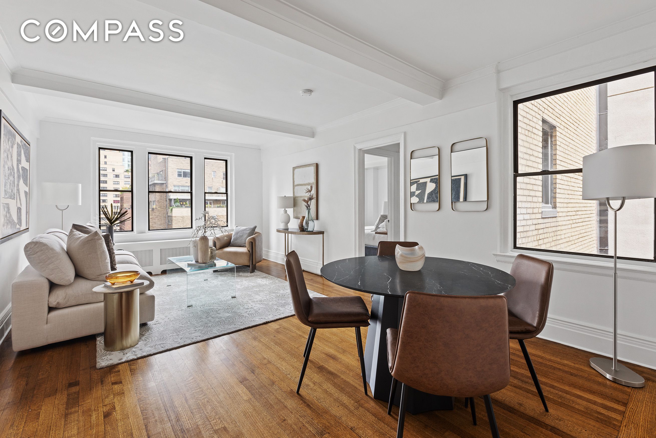 865 United Nations Plaza 11D, Midtown East, Midtown East, NYC - 2 Bedrooms  
1 Bathrooms  
4 Rooms - 