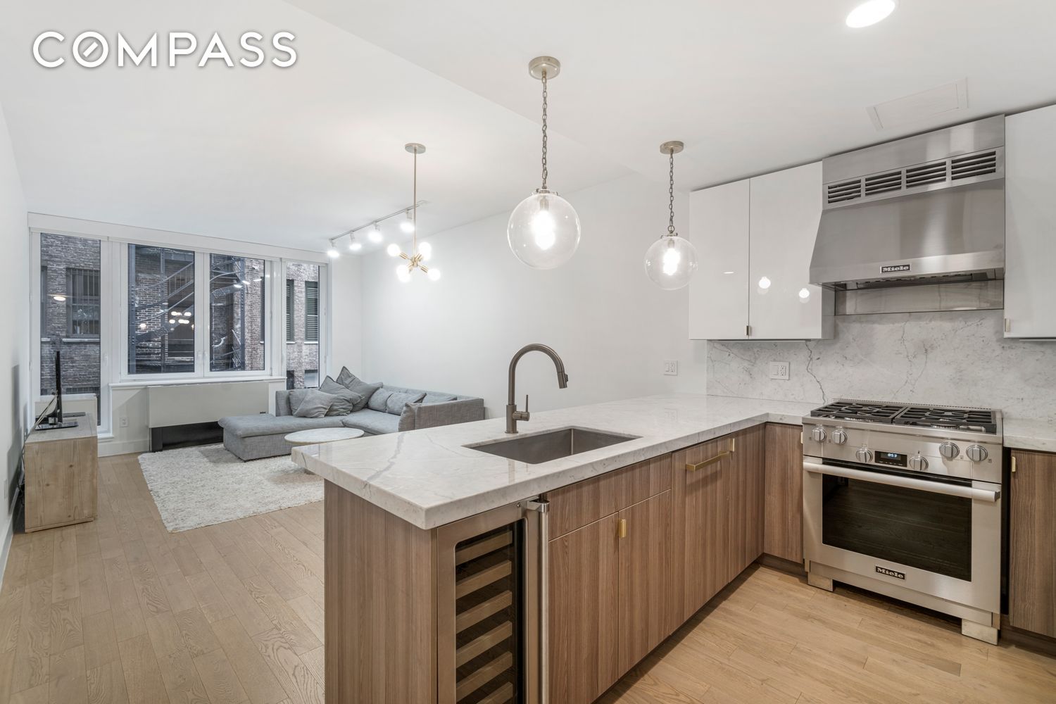 125 West 21st Street 7E, Chelsea,  - 2 Bedrooms  
2 Bathrooms  
4 Rooms - 