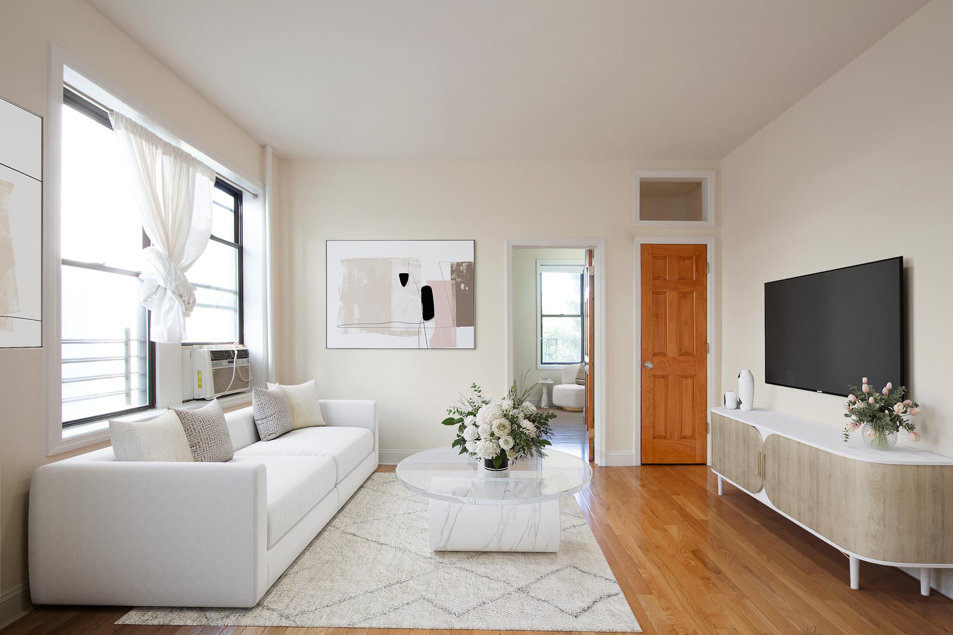 807 8th Avenue 2R, Park Slope, Brooklyn, New York - 2 Bedrooms  
1 Bathrooms  
4 Rooms - 