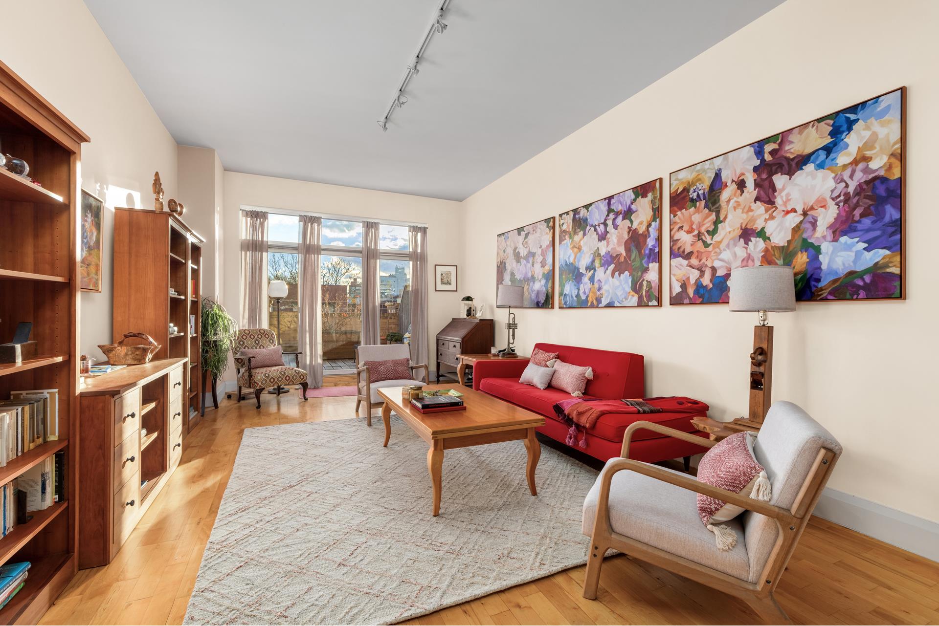 675 Sackett Street 406, Park Slope, Brooklyn, New York - 2 Bedrooms  
2 Bathrooms  
4 Rooms - 