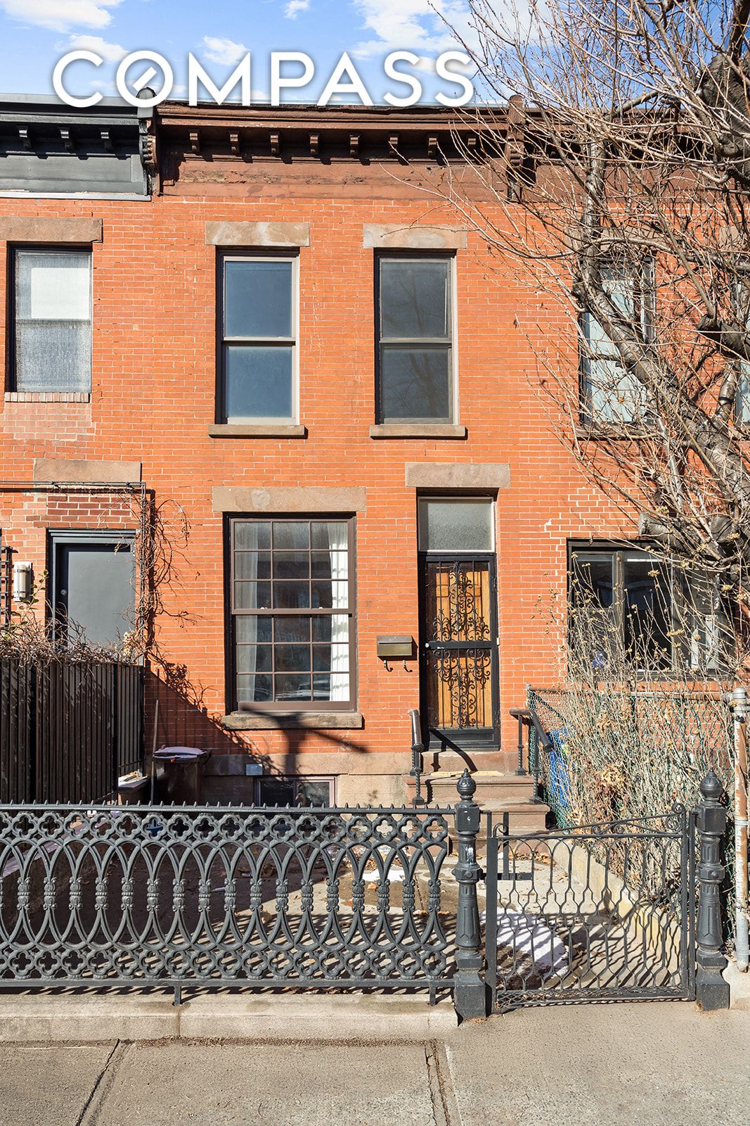 1682 8th Avenue, Park Slope, Brooklyn, New York - 3 Bedrooms  
1 Bathrooms  
6 Rooms - 