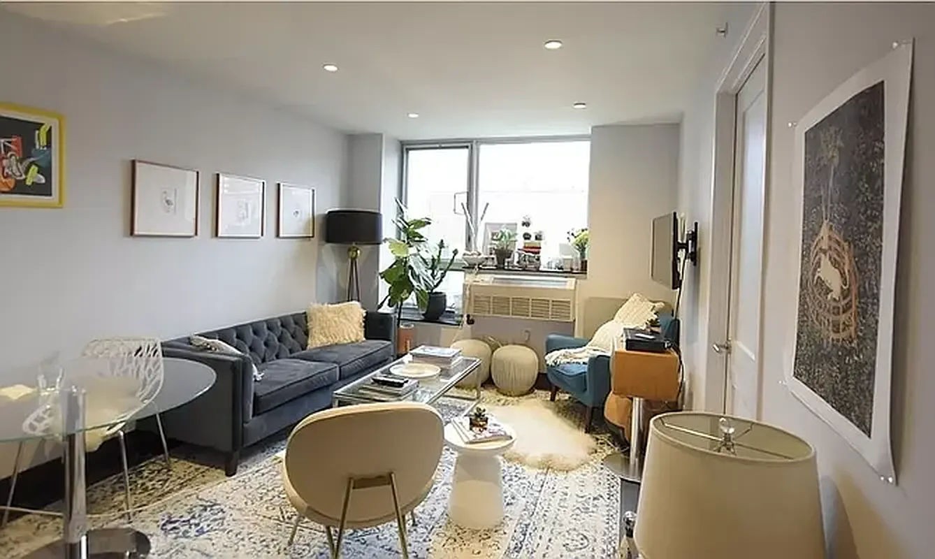 164 Attorney Street 604, Lower East Side, Downtown, NYC - 2 Bedrooms  
2 Bathrooms  
4 Rooms - 