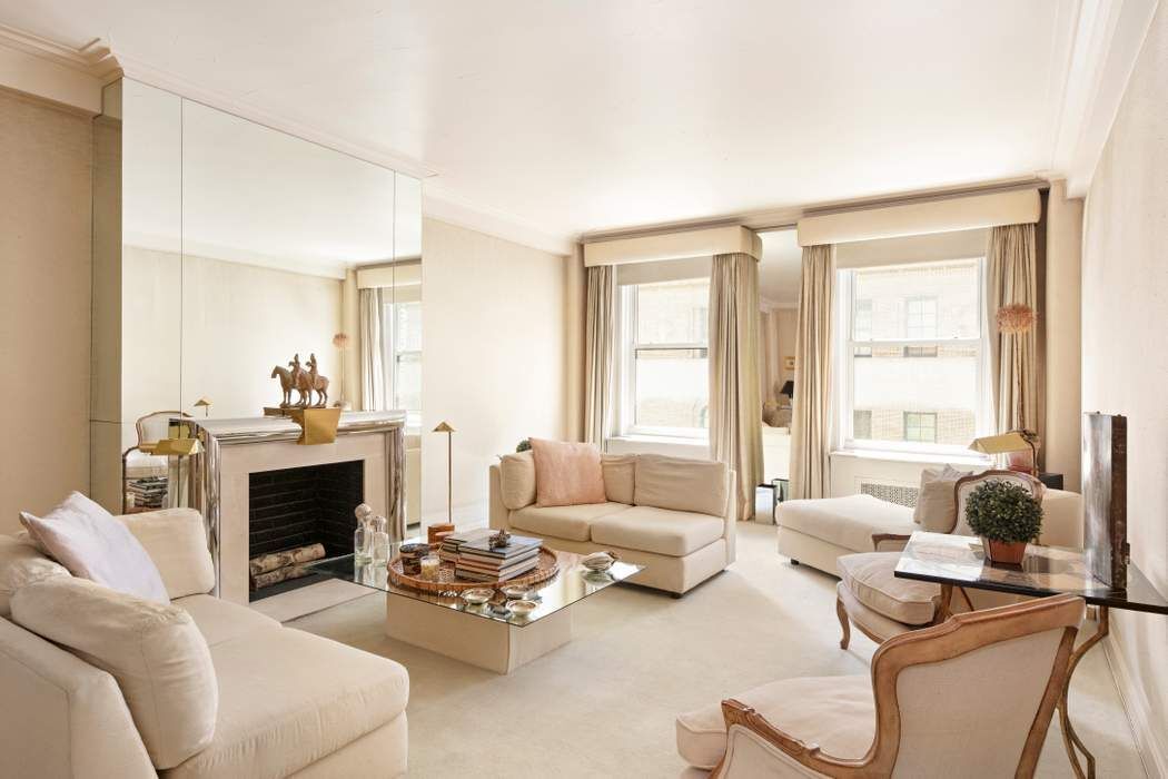 29 East 64th Street 7C, Lenox Hill, Upper East Side, NYC - 2 Bedrooms  
3 Bathrooms  
6 Rooms - 