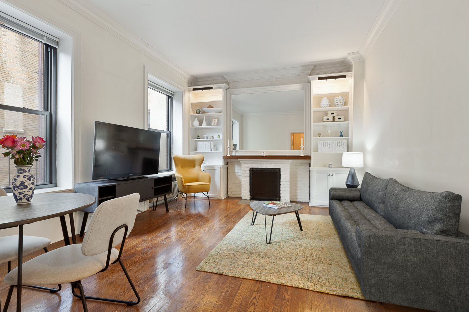 55 East 65th Street 4-B, Upper East Side, Upper East Side, NYC - 1 Bedrooms  
1 Bathrooms  
3 Rooms - 