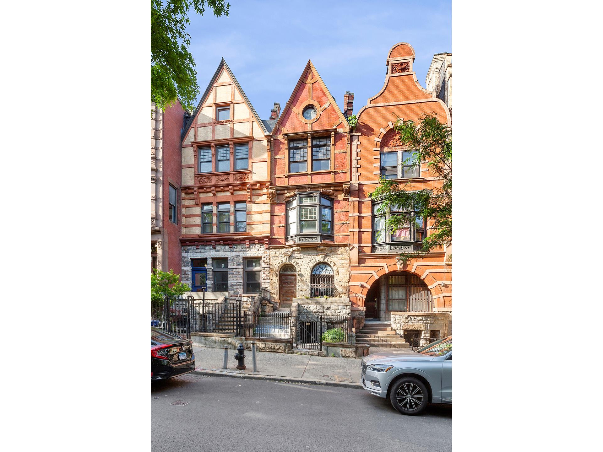 465 West 144th Street, Hamilton Heights, Upper Manhattan, NYC - 4 Bedrooms  
4 Bathrooms  
12 Rooms - 