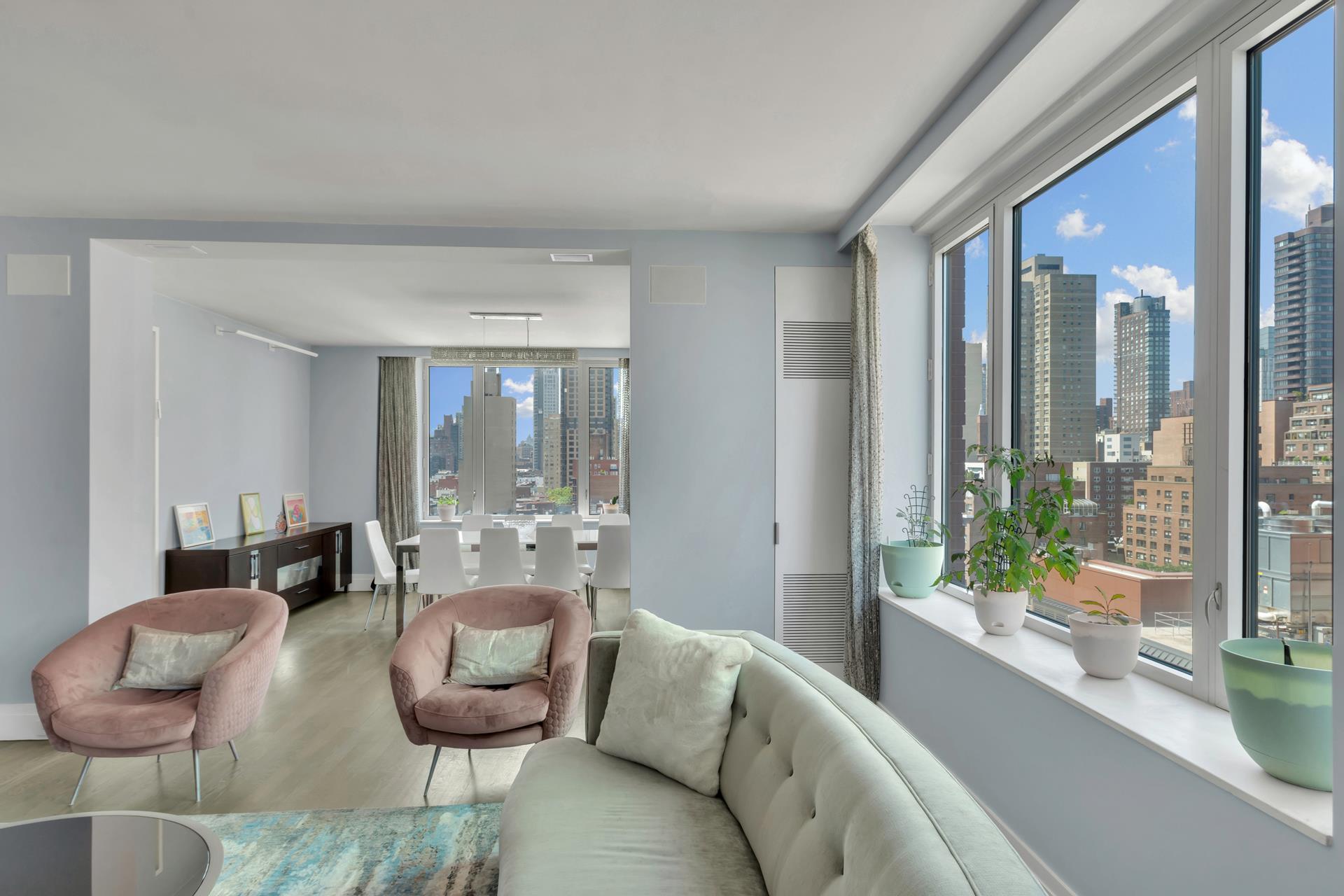 90 East End Avenue 14B, Yorkville, Upper East Side, NYC - 3 Bedrooms  
3 Bathrooms  
6 Rooms - 