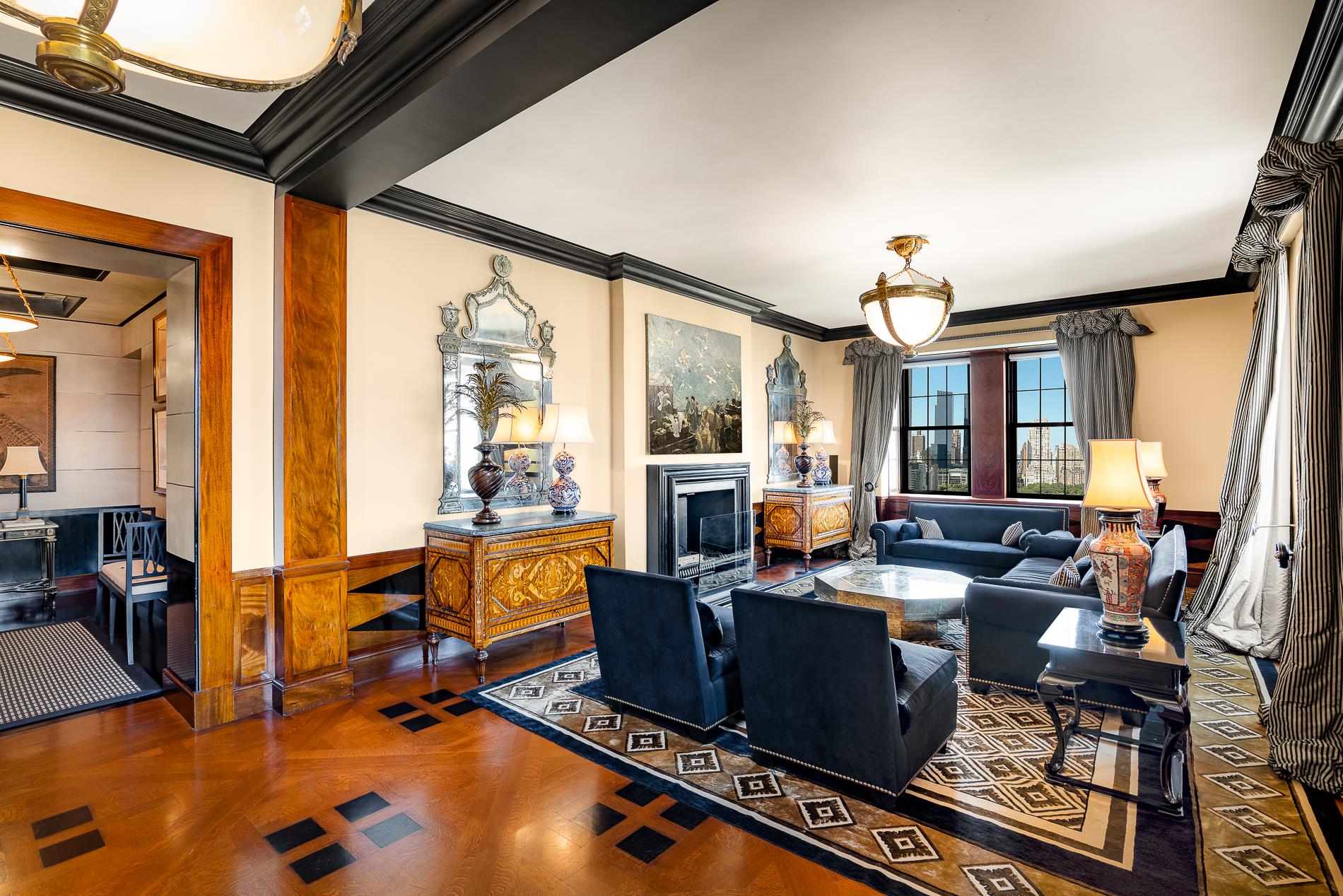 795 5th Avenue 2704, Lenox Hill, Upper East Side, NYC - 3 Bedrooms  
2.5 Bathrooms  
6 Rooms - 