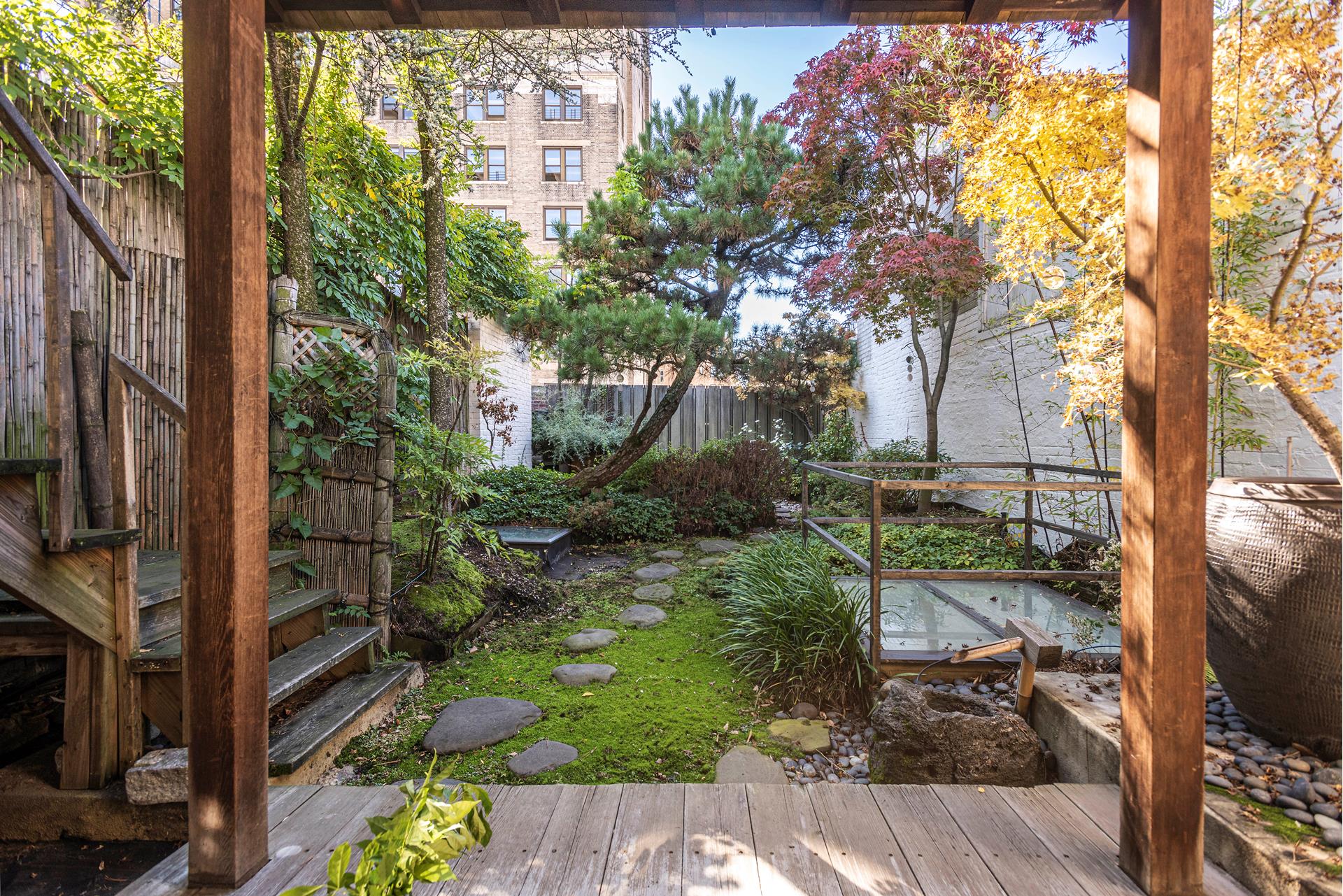 Photo 1 of 17 East 76th Street, Upper East Side, NYC, $23,950,000, Web #: 1028681052