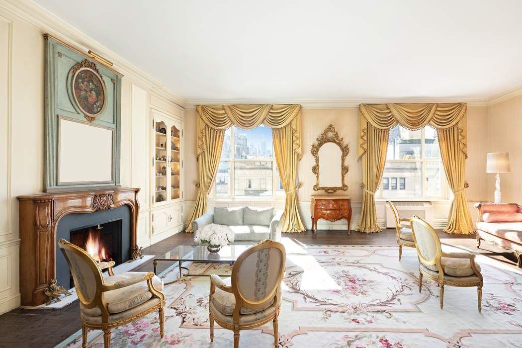 19 East 72nd Street 7/8C, Upper East Side, Upper East Side, NYC - 4 Bedrooms  
4.5 Bathrooms  
9 Rooms - 