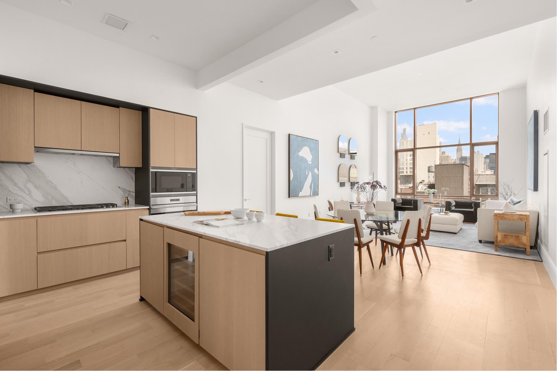 215 East 19th Street 8D, Gramercy Park, Downtown, NYC - 2 Bedrooms  
2.5 Bathrooms  
4 Rooms - 