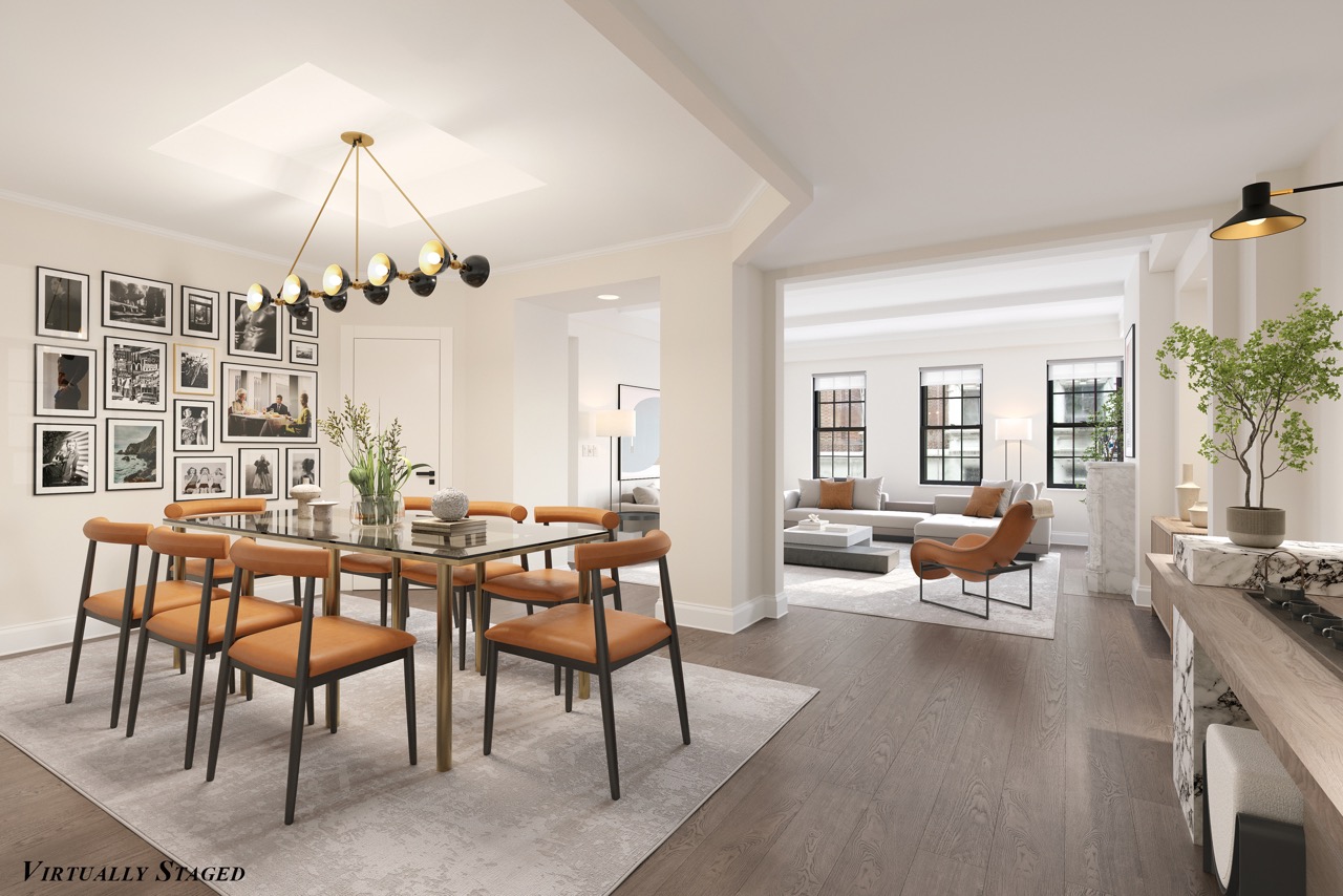 70 East 77th Street 3C, Lenox Hill, Upper East Side, NYC - 4 Bedrooms  
2.5 Bathrooms  
8 Rooms - 