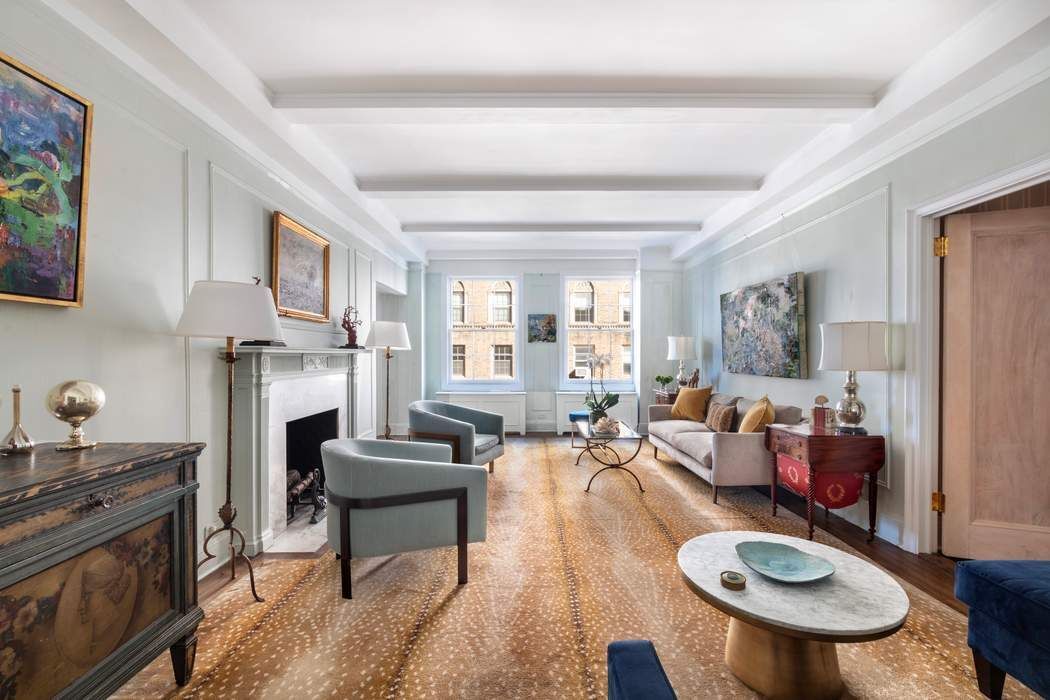 1165 Fifth Avenue 8C, Carnegie Hill, Upper East Side, NYC - 3 Bedrooms  
3 Bathrooms  
8 Rooms - 