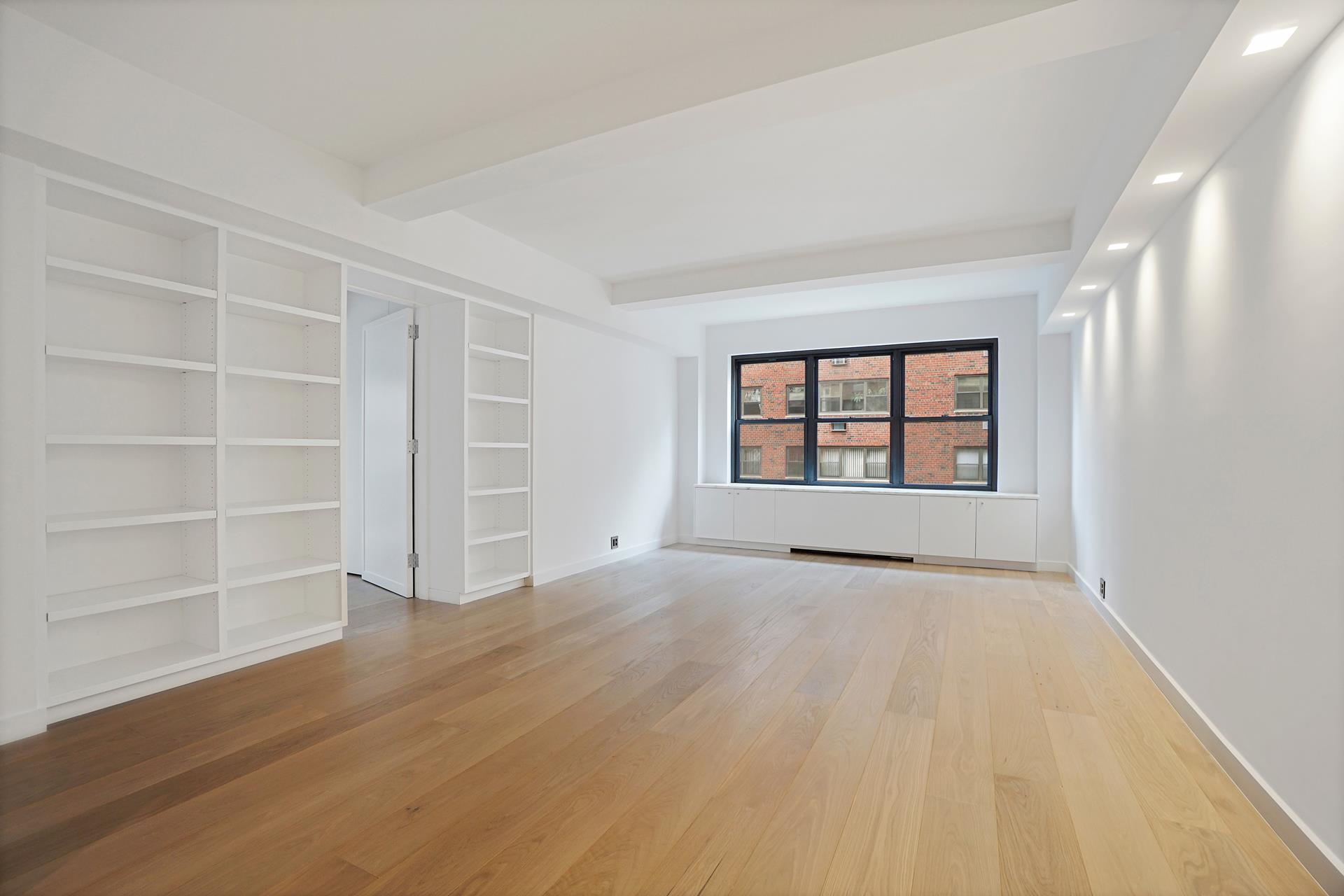 177 East 77th Street 5A, Lenox Hill, Upper East Side, NYC - 3 Bedrooms  
2 Bathrooms  
7 Rooms - 