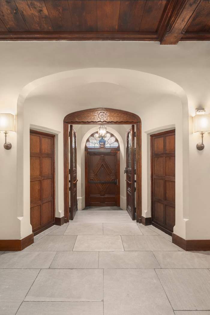 107 East 70th Street, House, Lenox Hill, Upper East Side, NYC - 10 Bedrooms  14 Bathrooms  22 Rooms - 