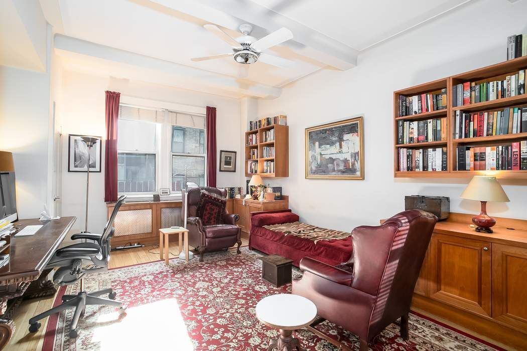 310 W 72nd Street, New York, NY 10023, 2 Bedrooms Bedrooms, 5 Rooms Rooms,2 BathroomsBathrooms,Residential,For Sale,72nd,PRCH-5207025