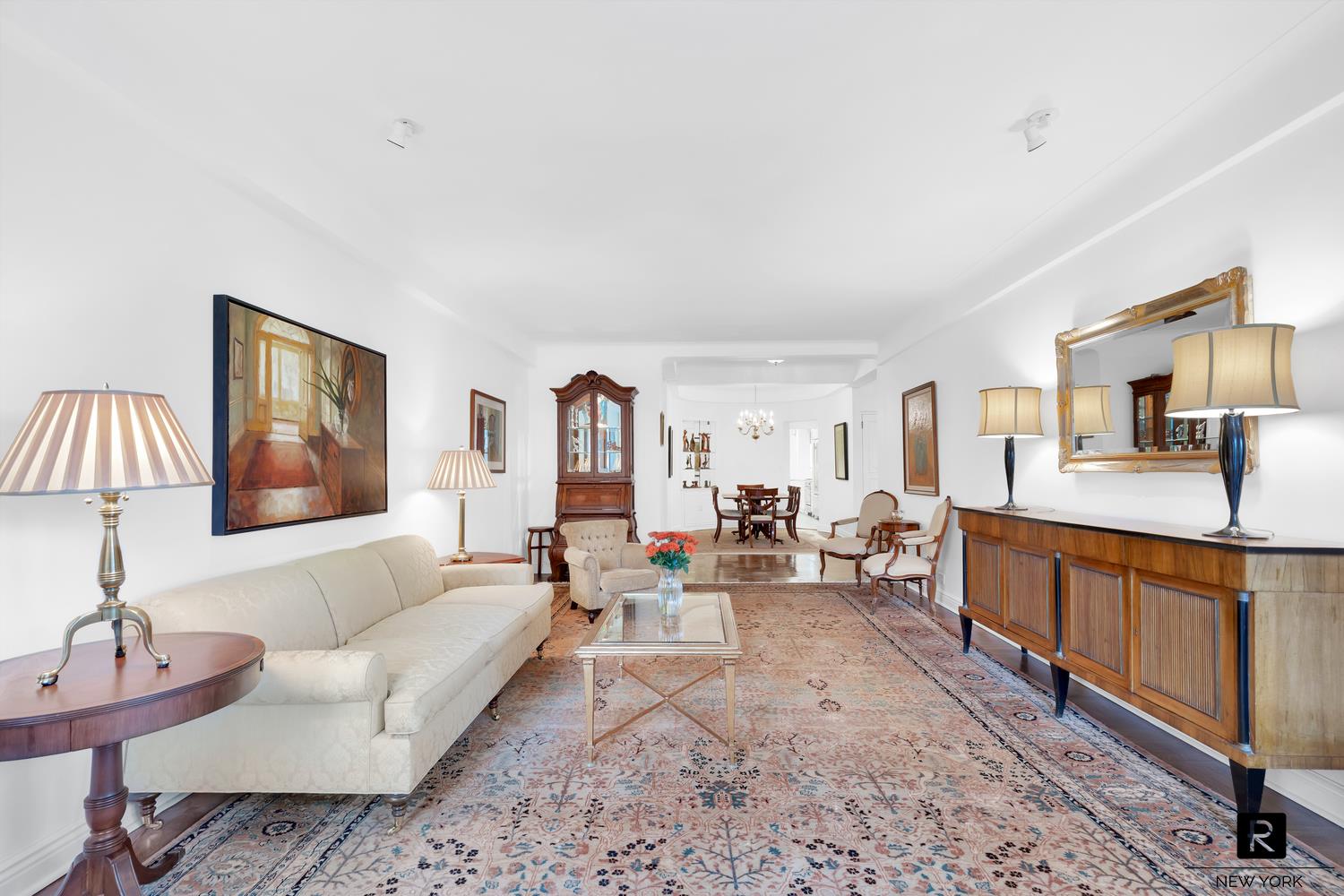 875 5th Avenue 15-E, Upper East Side, Upper East Side, NYC - 2 Bedrooms  
2 Bathrooms  
5 Rooms - 