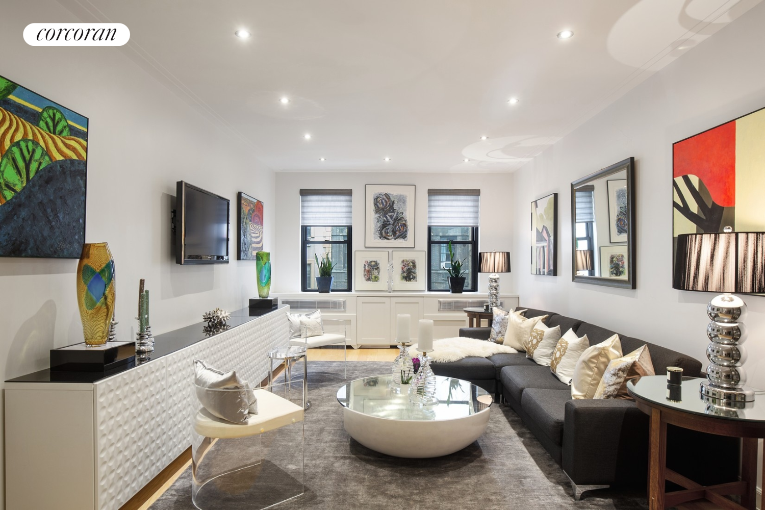 349 East 49th Street 5G, Turtle Bay, Midtown East, NYC - 2 Bedrooms  
2 Bathrooms  
4 Rooms - 