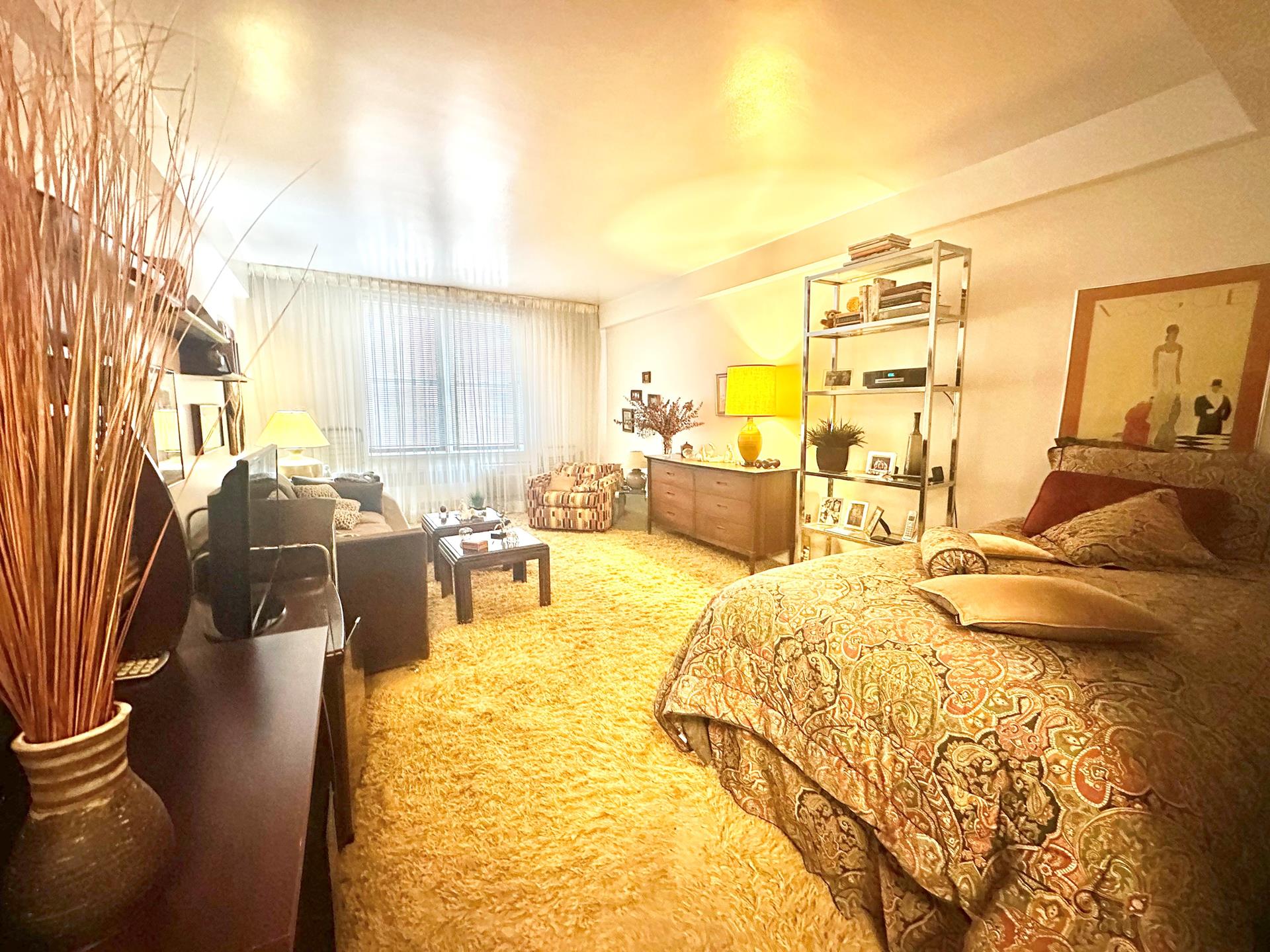 201 East 15th Street 3J, Gramercy Park, Downtown, NYC - 1 Bathrooms  
2 Rooms - 