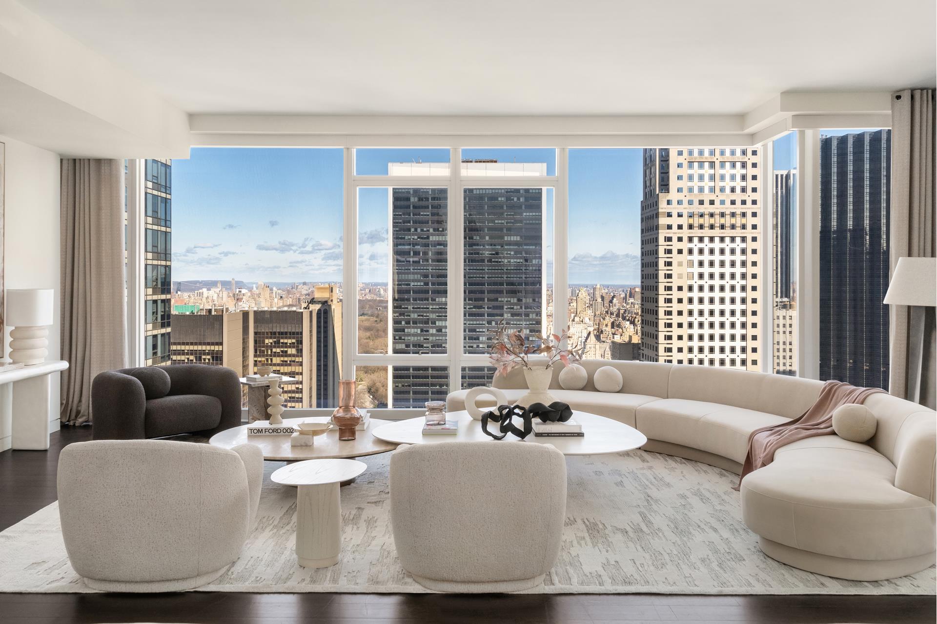 20 West 53rd Street 43, Chelsea And Clinton, Downtown, NYC - 4 Bedrooms  
4.5 Bathrooms  
6 Rooms - 