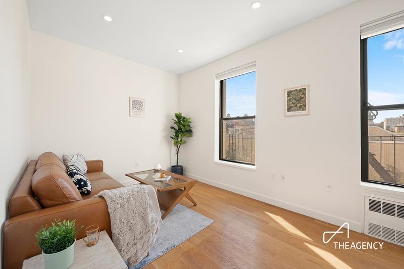 66 West 84th Street 4-A, Upper West Side, Upper West Side, NYC - 2 Bedrooms  
1 Bathrooms  
4 Rooms - 