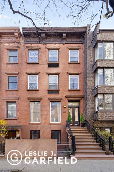 218 East 31st Street, Kips Bay, Midtown East, NYC - 6 Bedrooms  
5.5 Bathrooms  
10 Rooms - 