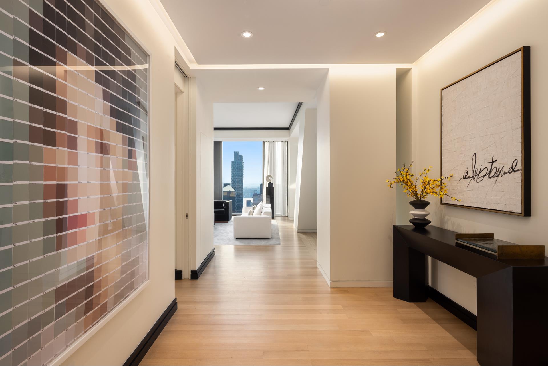 53 West 53rd Street 60B, Chelsea And Clinton, Downtown, NYC - 3 Bedrooms  
3.5 Bathrooms  
6 Rooms - 