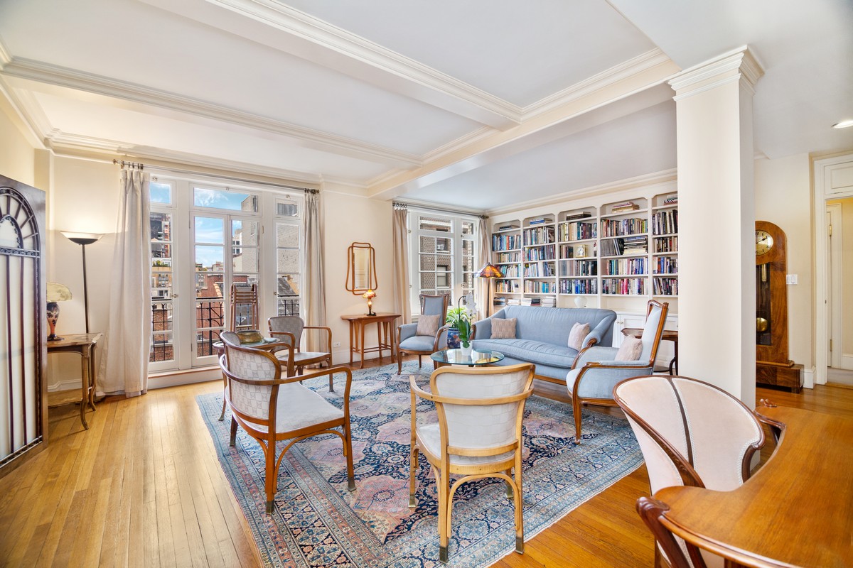 Photo 1 of 122 East 82nd Street 8A, Upper East Side, NYC, $3,950,000, Web #: 1037179867