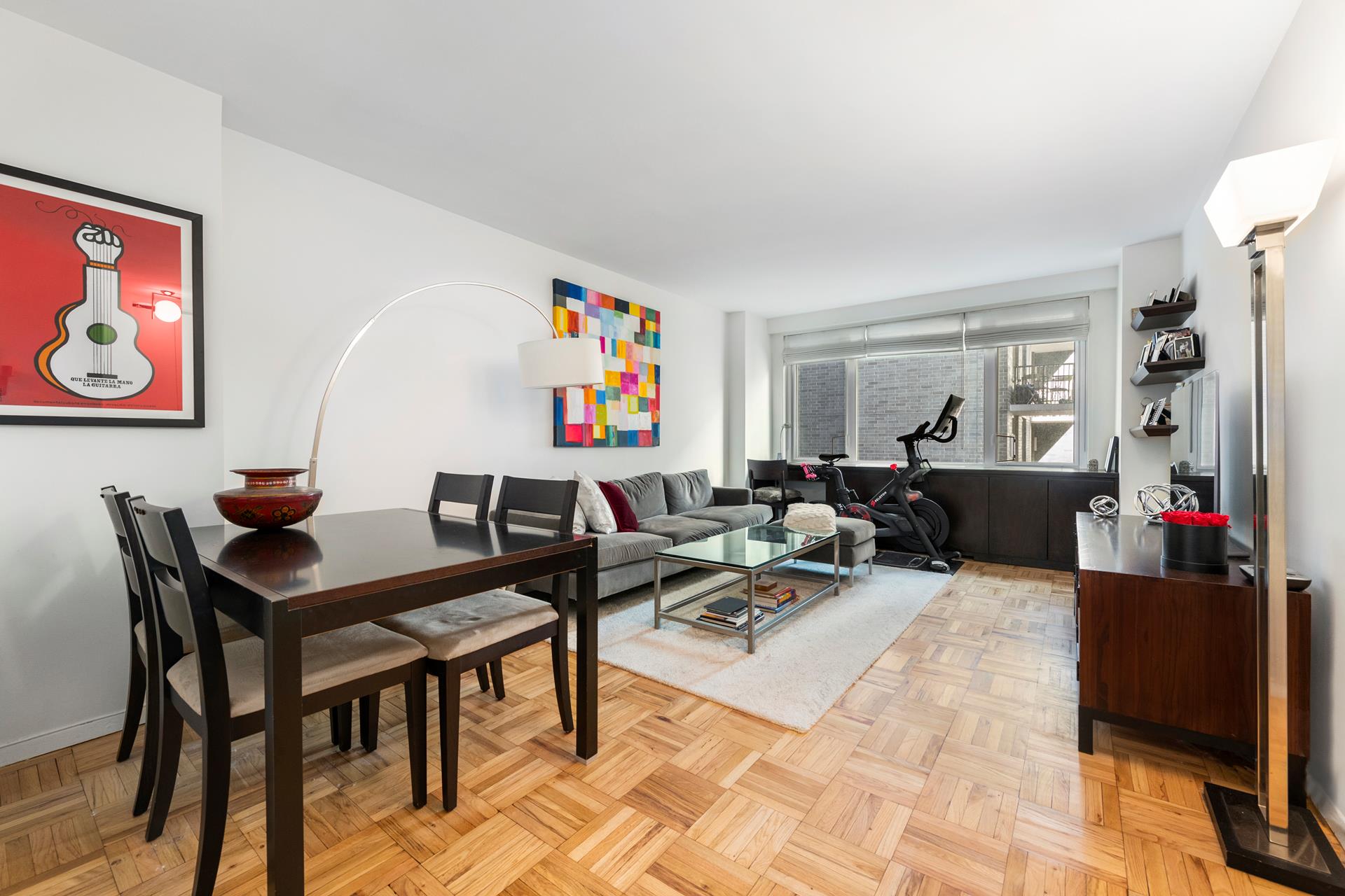 301 East 22nd Street 8A, Gramercy Park, Downtown, NYC - 1 Bedrooms  
1 Bathrooms  
3 Rooms - 