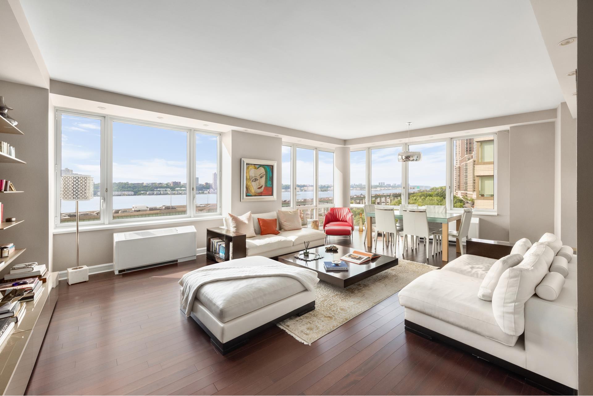 80 Riverside Boulevard 6C, Lincoln Sq, Upper West Side, NYC - 3 Bedrooms  
3 Bathrooms  
5 Rooms - 