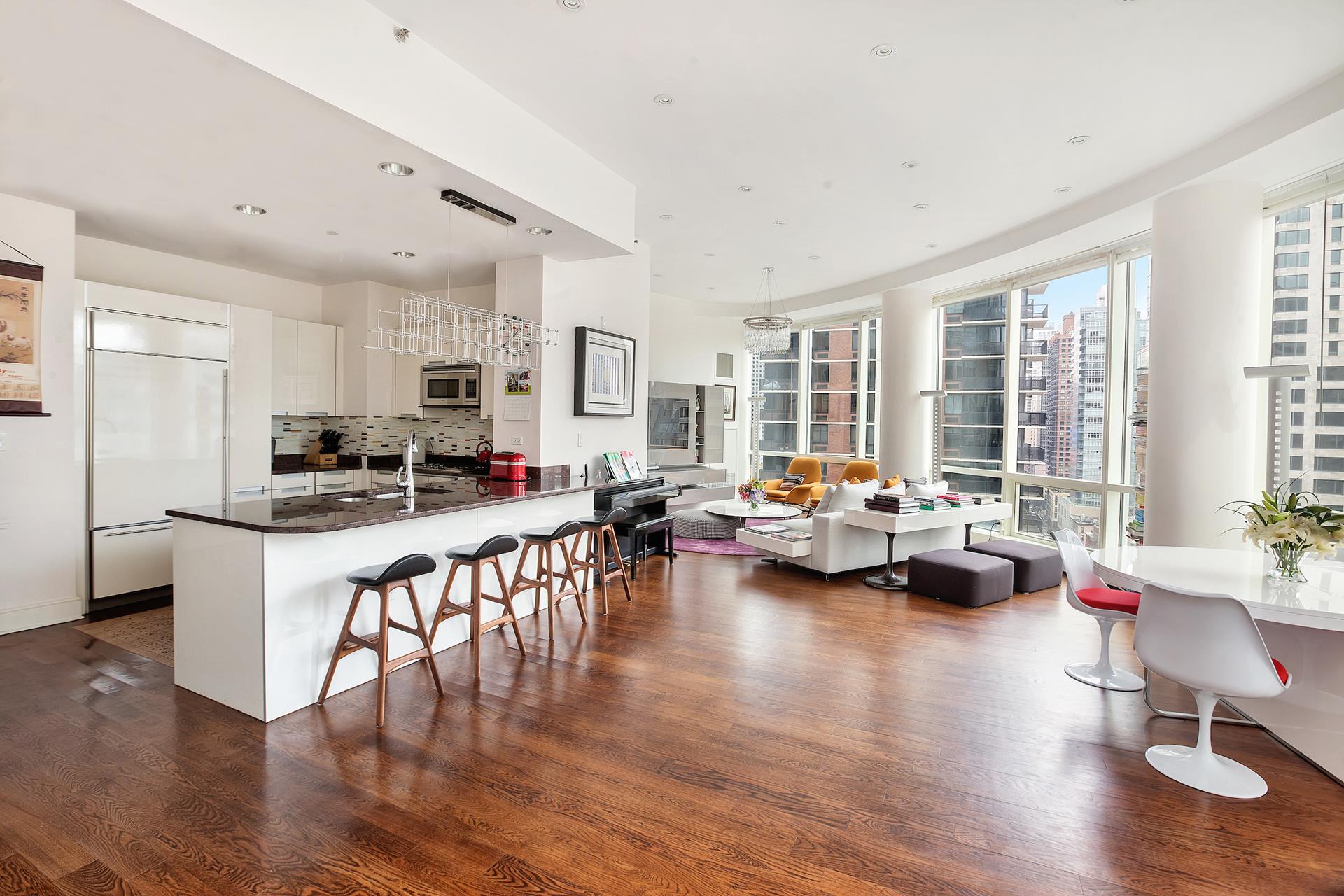 Photo 1 of 250 East 49th Street 15Cd, Midtown East, NYC, $3,490,000, Web #: 1038038482