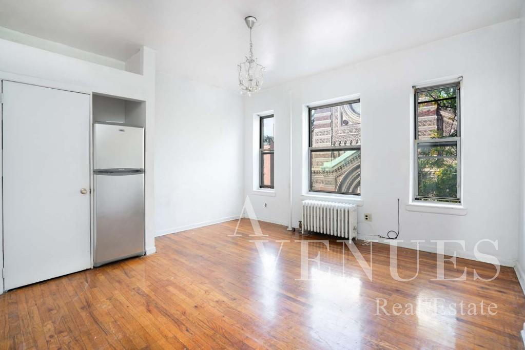 206 West 132nd Street 3A, Harlem, Upper Manhattan, NYC - 1 Bathrooms  
2 Rooms - 