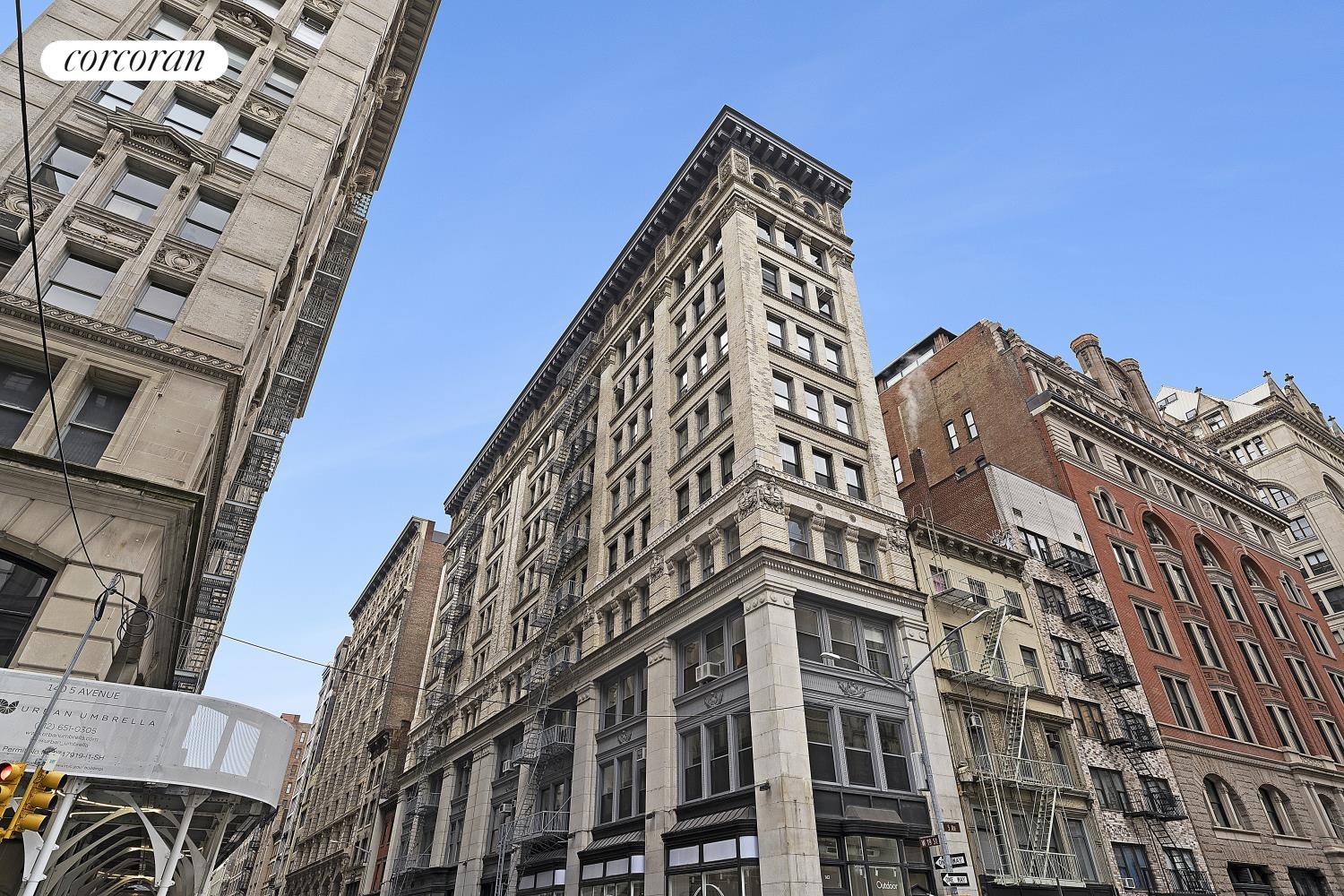 5 West 19th Street 9thfloor, Flatiron, Downtown, NYC - 6 Bedrooms  
1.5 Bathrooms  
14 Rooms - 