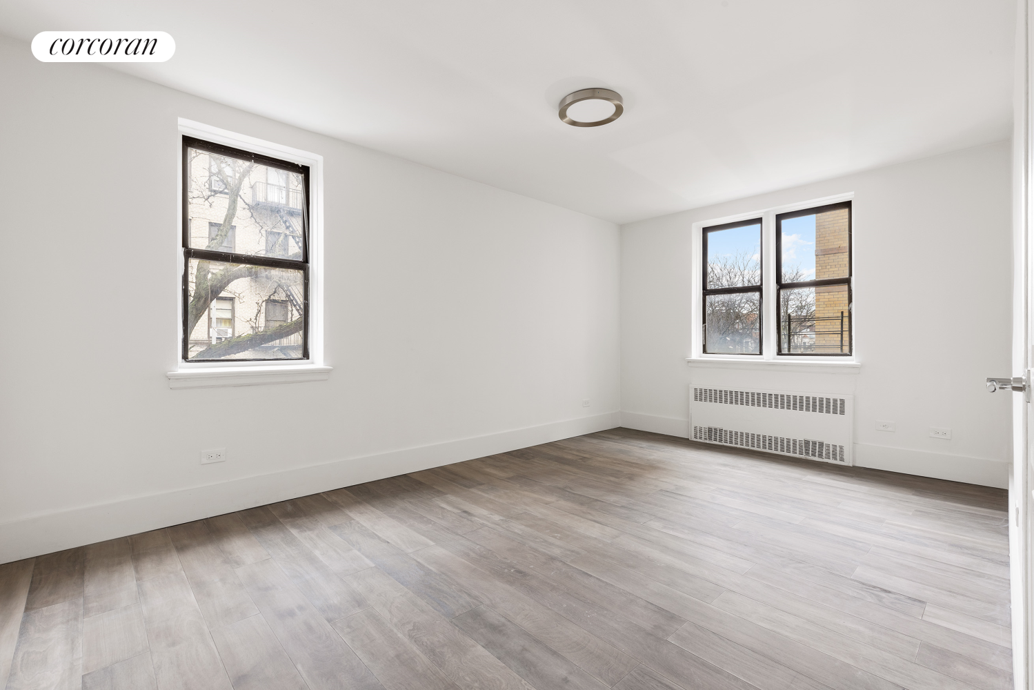 2420 MORRIS Avenue, New York, NY 10468, 2 Bedrooms Bedrooms, 4 Rooms Rooms,1 BathroomBathrooms,Residential,For Sale,ORIGIN NORTH MORRIS,MORRIS,RPLU-33422560863