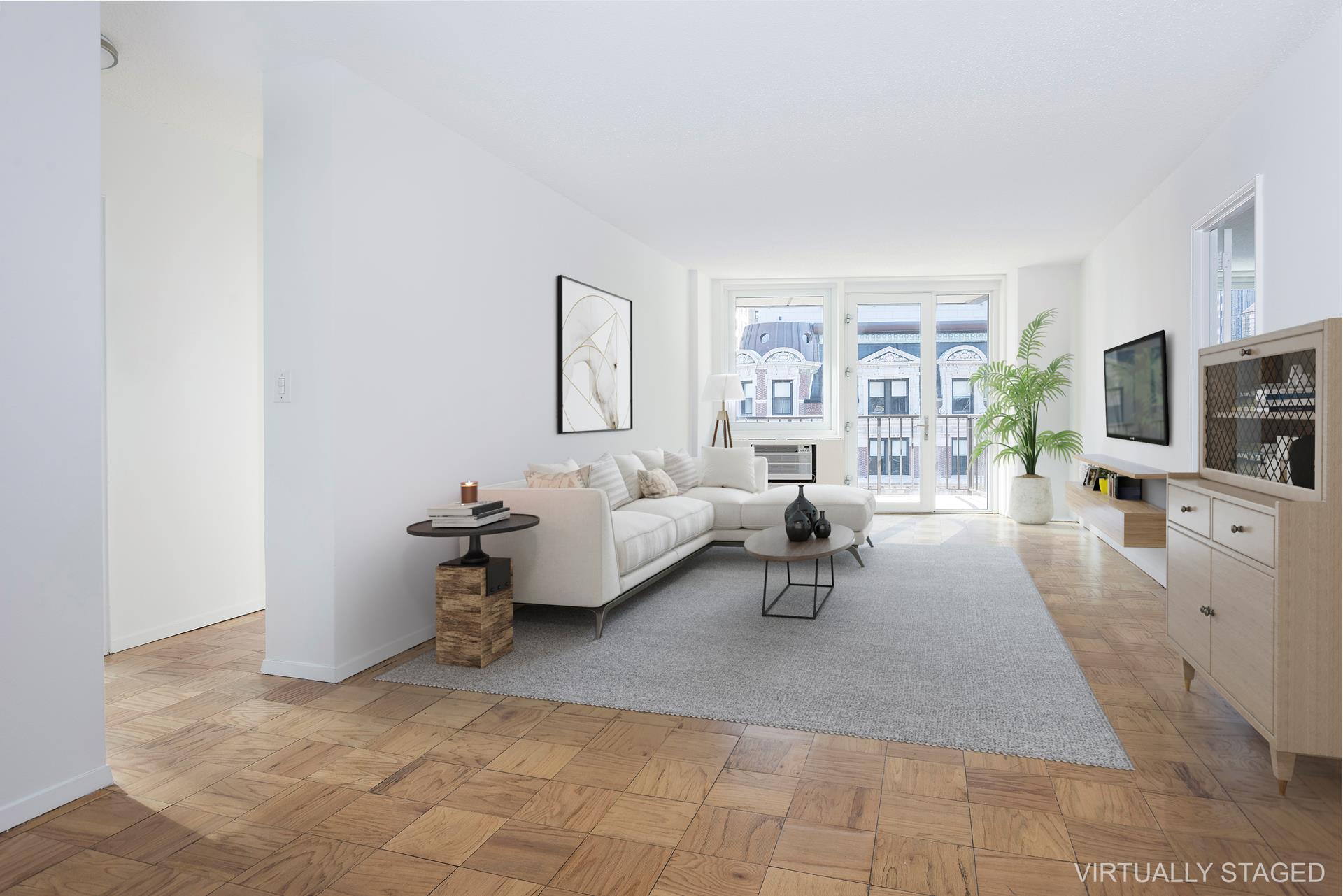 230 West 55th Street 4D, Chelsea And Clinton,  - 3 Bedrooms  
2 Bathrooms  
5 Rooms - 