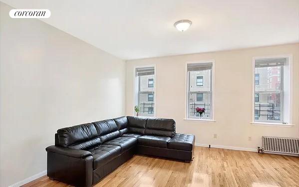 1251 St Marks Avenue 2, Weeksville, Brooklyn, New York - 2 Bedrooms  
1 Bathrooms  
3 Rooms - 