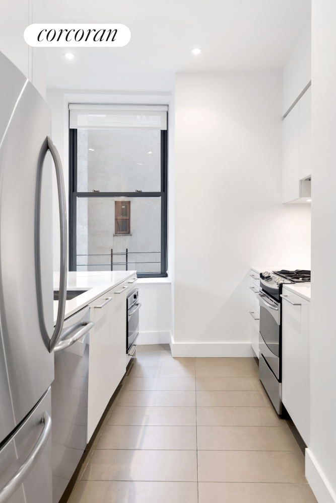 25 Broad Street 4P, Financial District, Downtown, NYC - 1 Bedrooms  
1 Bathrooms  
3 Rooms - 