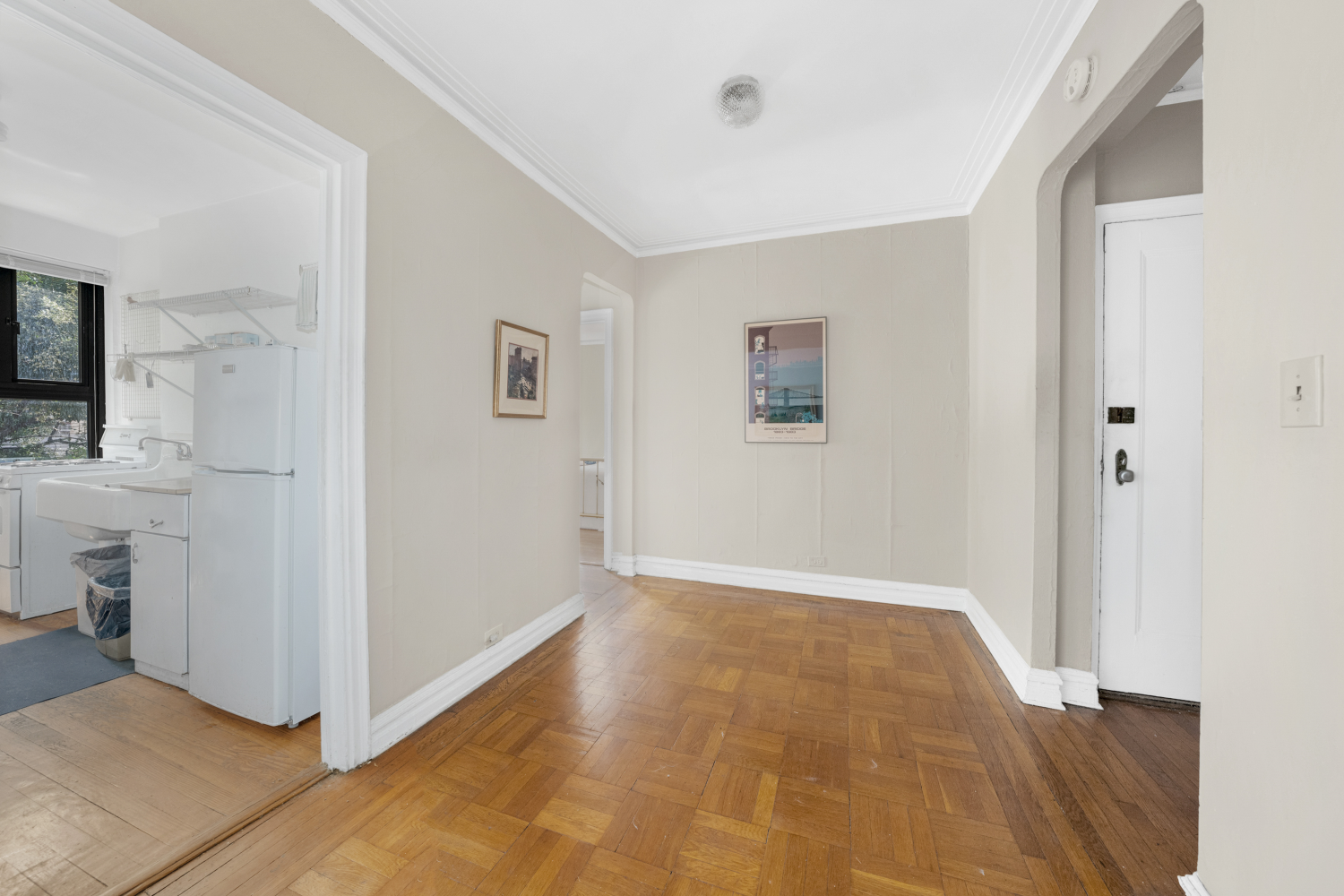 255 West 23rd Street 2Ge, Chelsea, Downtown, NYC - 1 Bedrooms  
1 Bathrooms  
4 Rooms - 