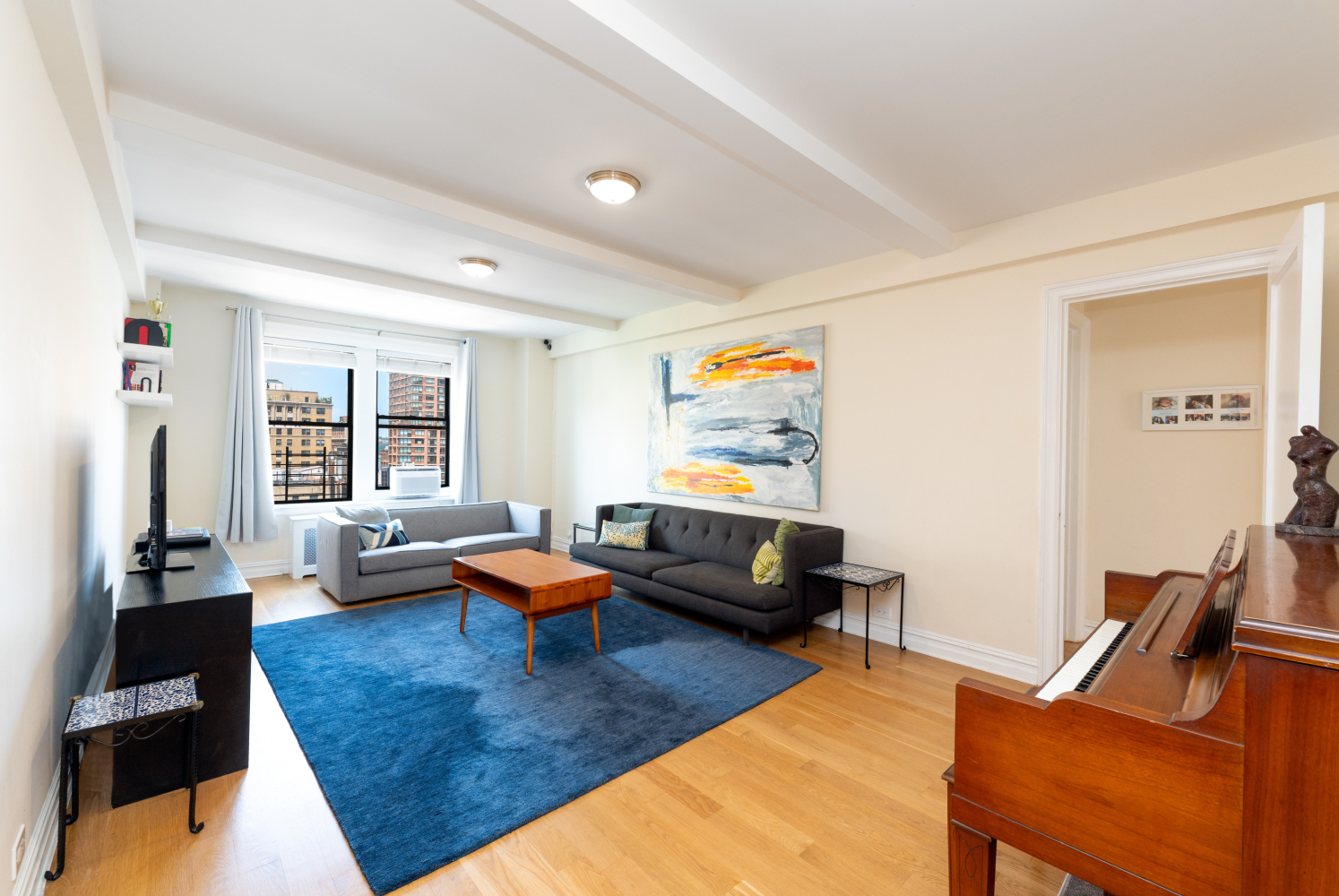 175 West 93rd Street 10A, Upper West Side, Upper West Side, NYC - 3 Bedrooms  
2 Bathrooms  
6 Rooms - 