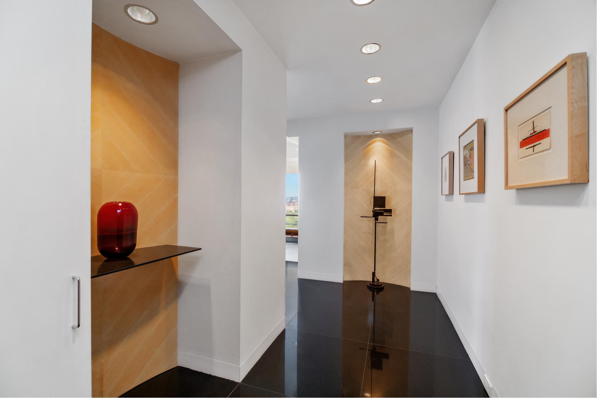 15 West 53rd Street 47Ef, Chelsea And Clinton,  - 2 Bedrooms  
2.5 Bathrooms  
6 Rooms - 