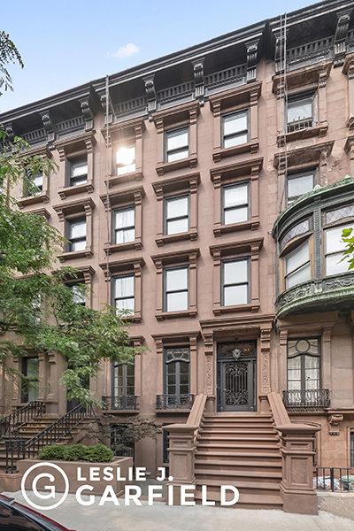 51 West 71st Street, Lincoln Square, Upper West Side, NYC - 8 Bedrooms  
8 Bathrooms  
12 Rooms - 