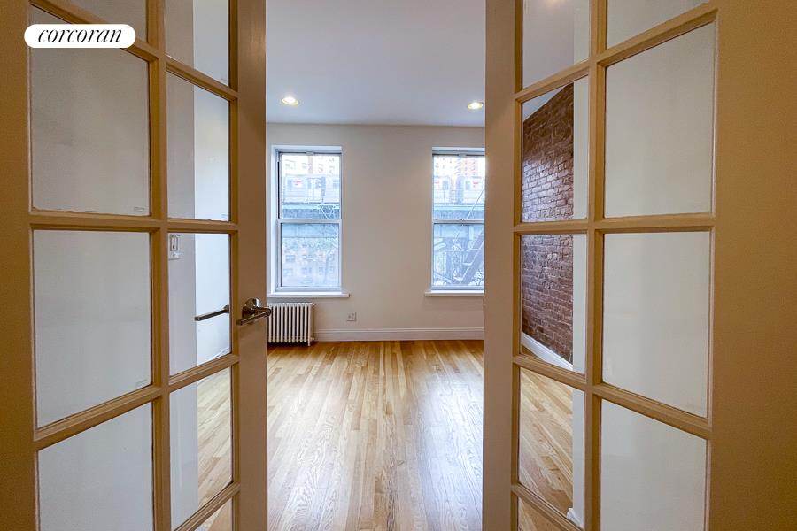 3161 Broadway 3A, Morningside Heights, Upper Manhattan, NYC - 2 Bedrooms  
1 Bathrooms  
4 Rooms - 