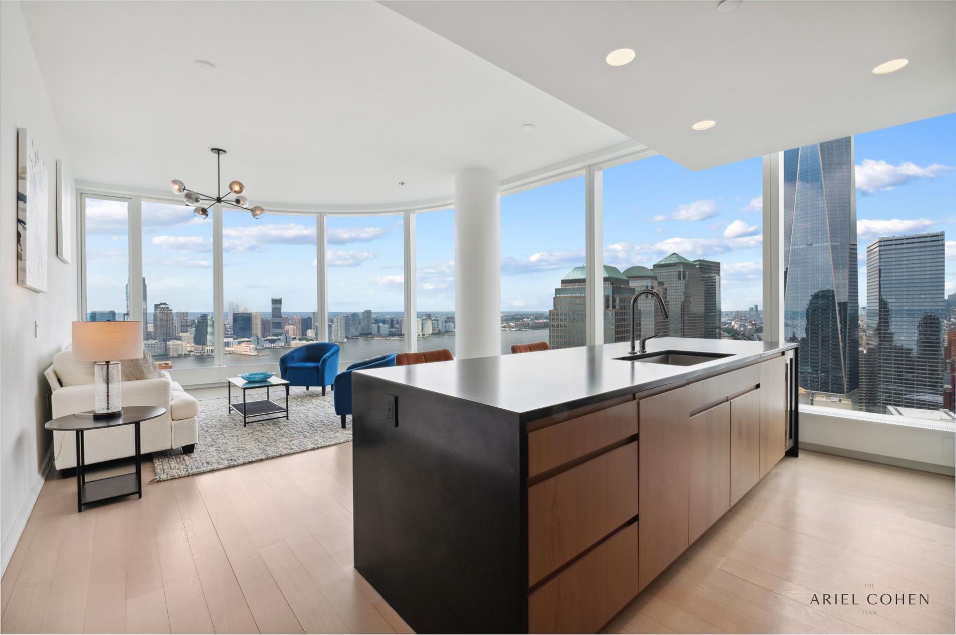 50 West Street 43D, Financial District, Downtown, NYC - 2 Bedrooms  
2 Bathrooms  
4 Rooms - 