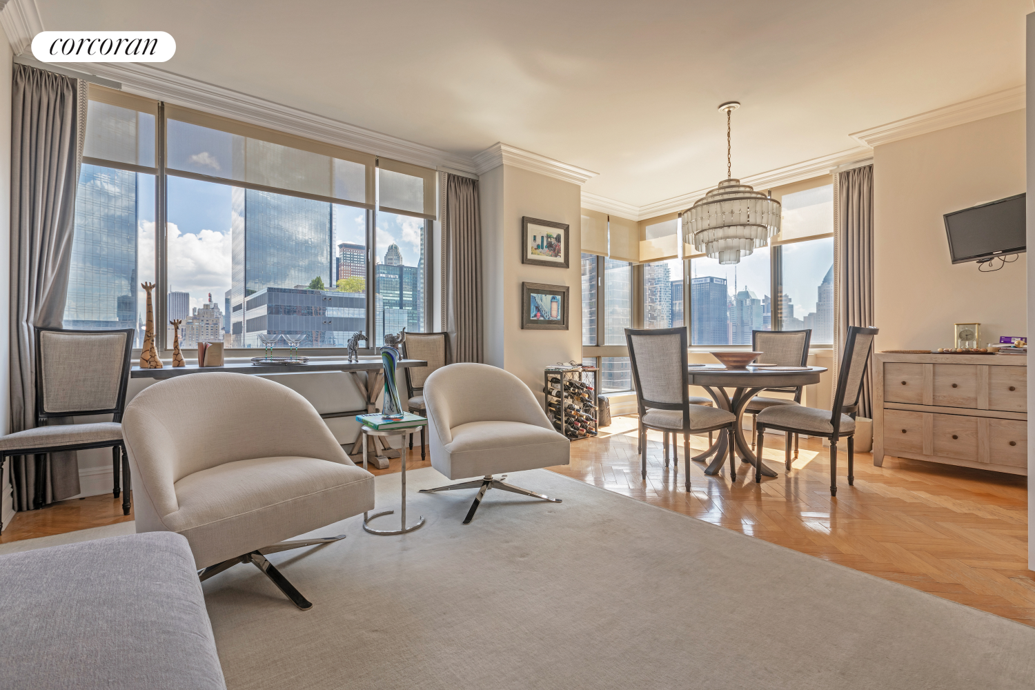 2 Columbus Avenue 31C, Lincoln Sq, Upper West Side, NYC - 2 Bedrooms  
2.5 Bathrooms  
7 Rooms - 