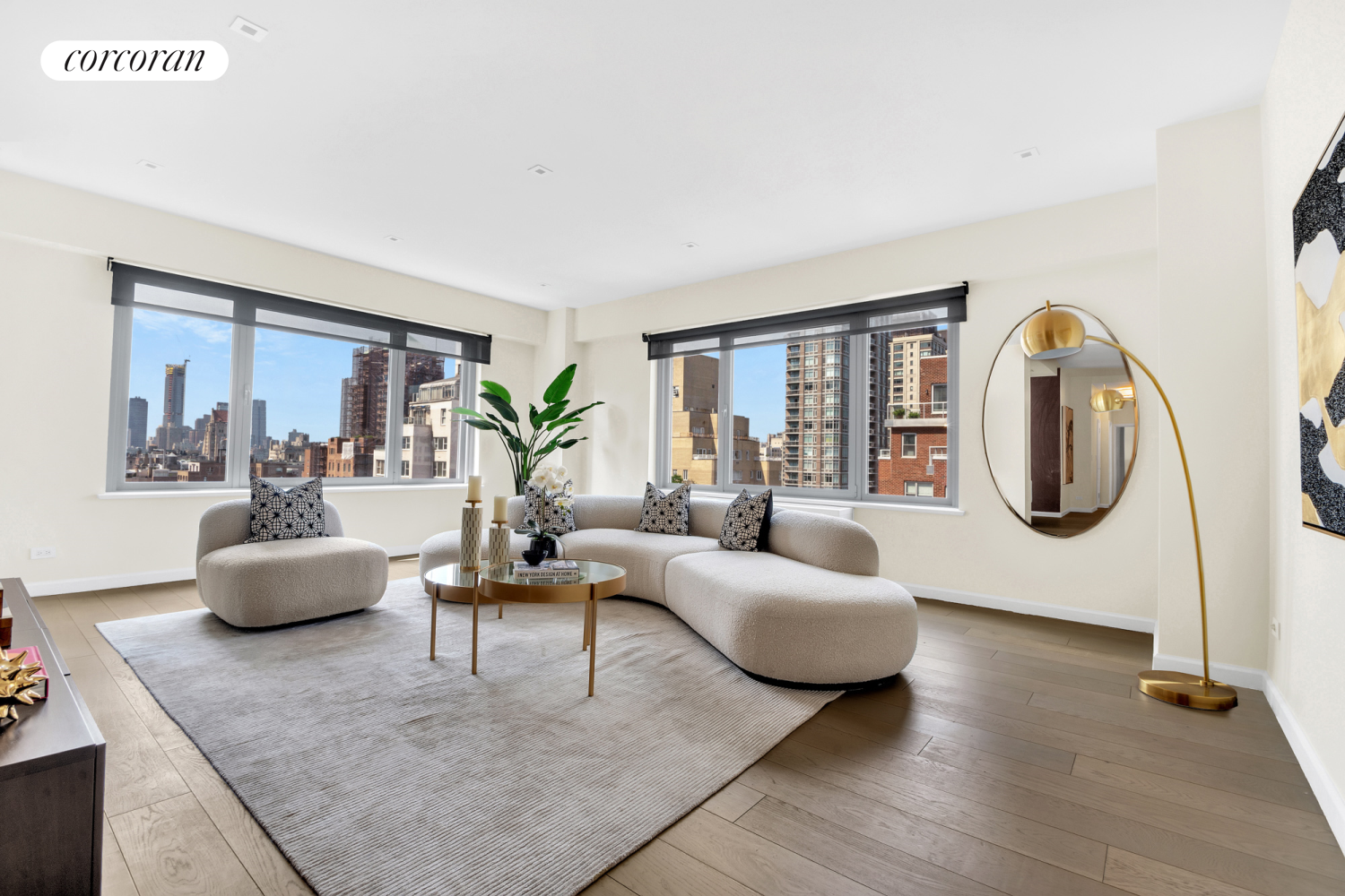 200 East 62nd Street 19A, Lenox Hill, Upper East Side, NYC - 3 Bedrooms  
3 Bathrooms  
6 Rooms - 