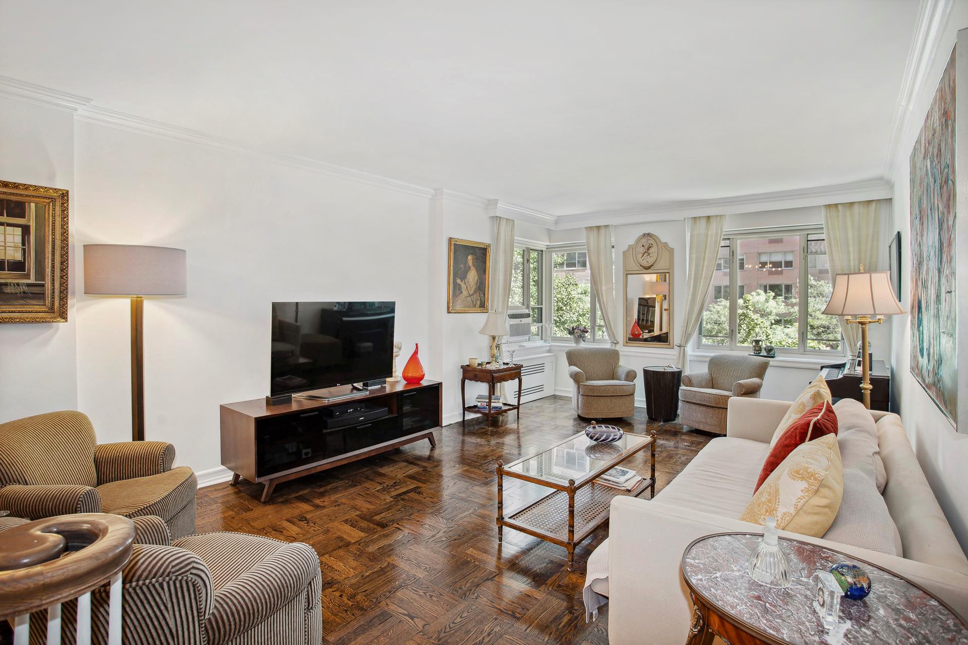 36 Sutton Place 4A, Sutton, Midtown East, NYC - 2 Bedrooms  
2 Bathrooms  
5 Rooms - 