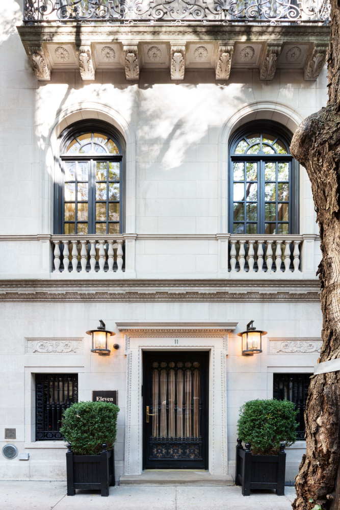 11 East 74th Street, Lenox Hill, Upper East Side, NYC - 6 Bedrooms  
9.5 Bathrooms  
16 Rooms - 