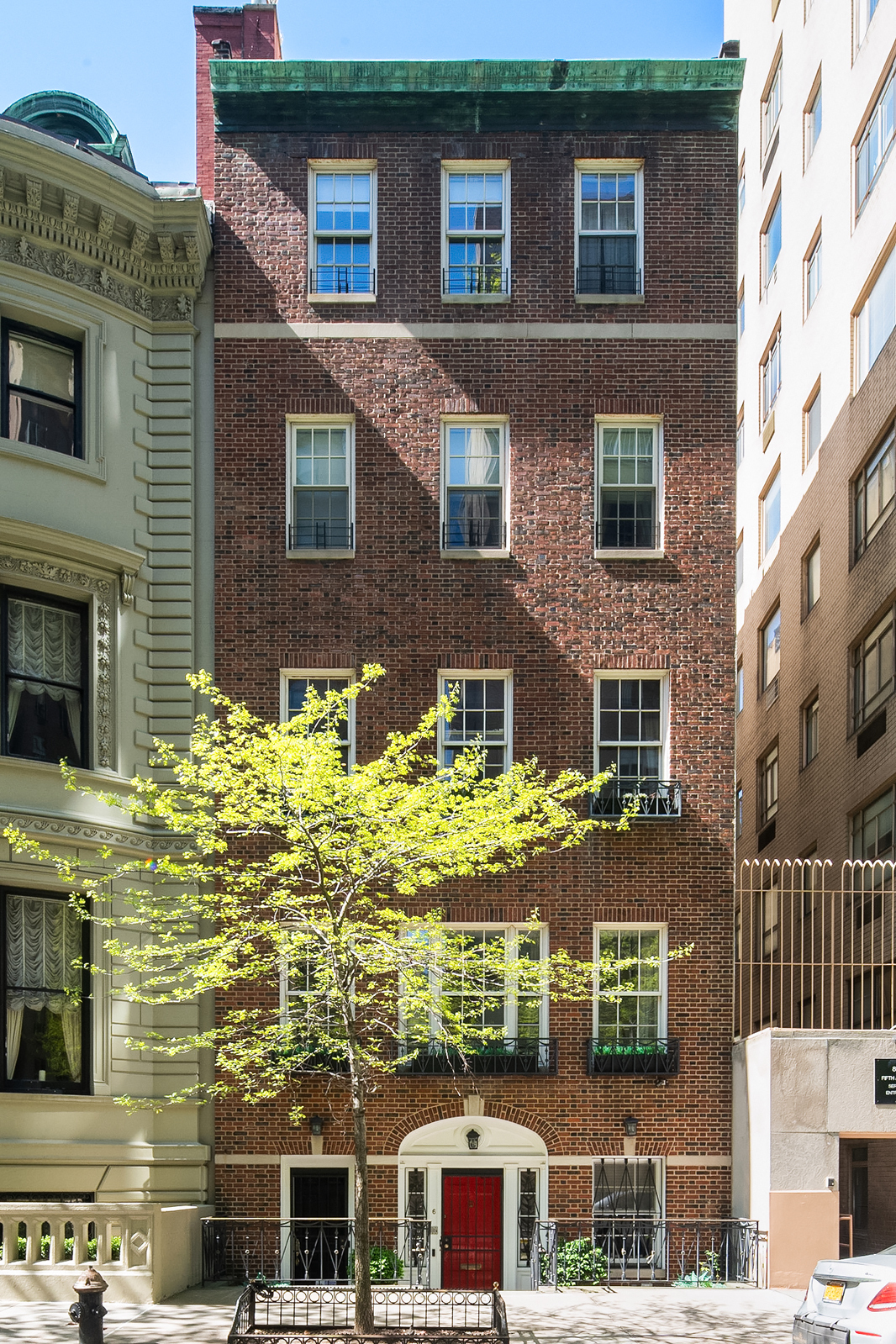6 East 69th Street, Lenox Hill, Upper East Side, NYC - 7 Bedrooms  5.5 Bathrooms  16 Rooms - 