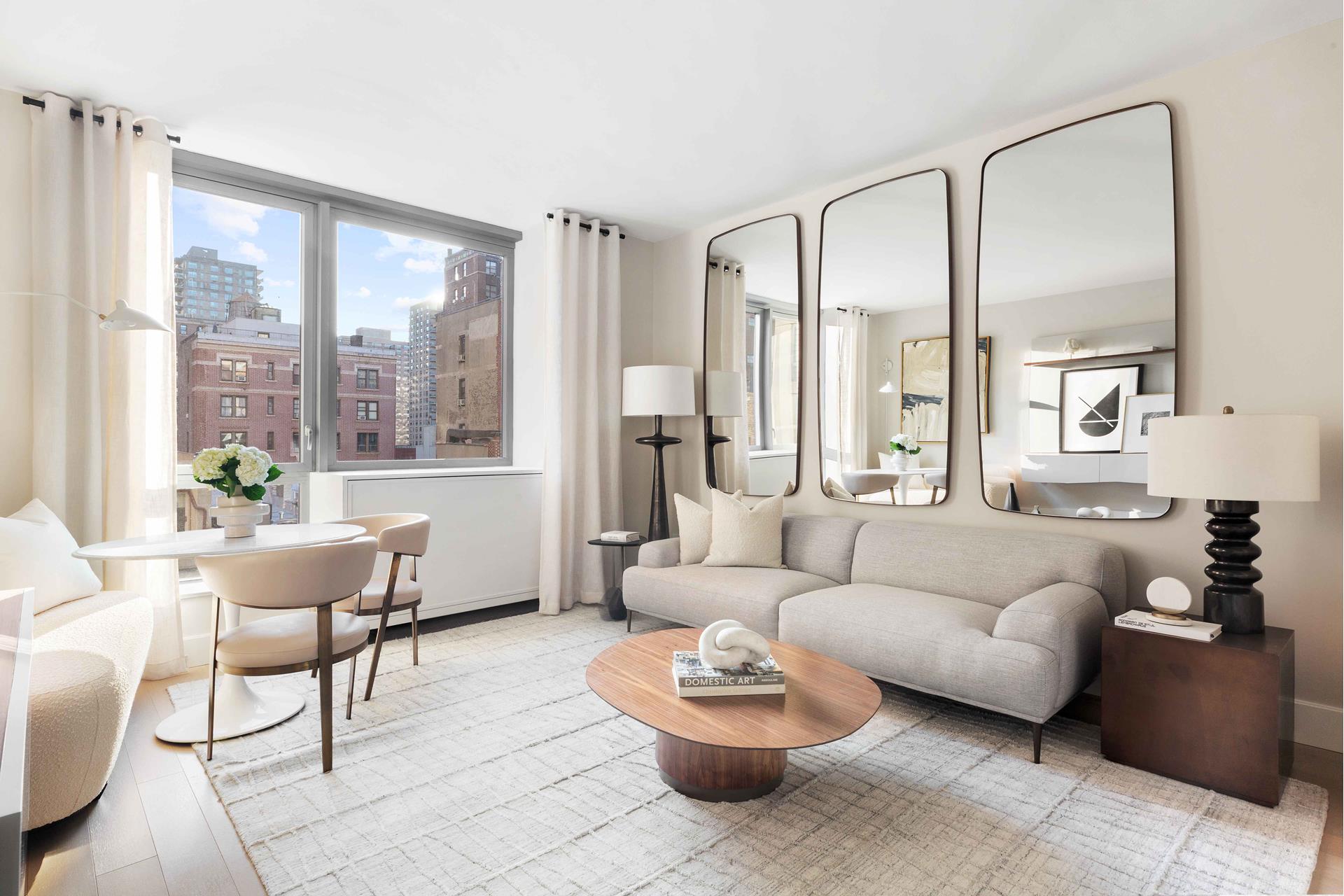 212 West 72nd Street 4A, Lincoln Sq, Upper West Side, NYC - 2 Bedrooms  
2 Bathrooms  
4 Rooms - 