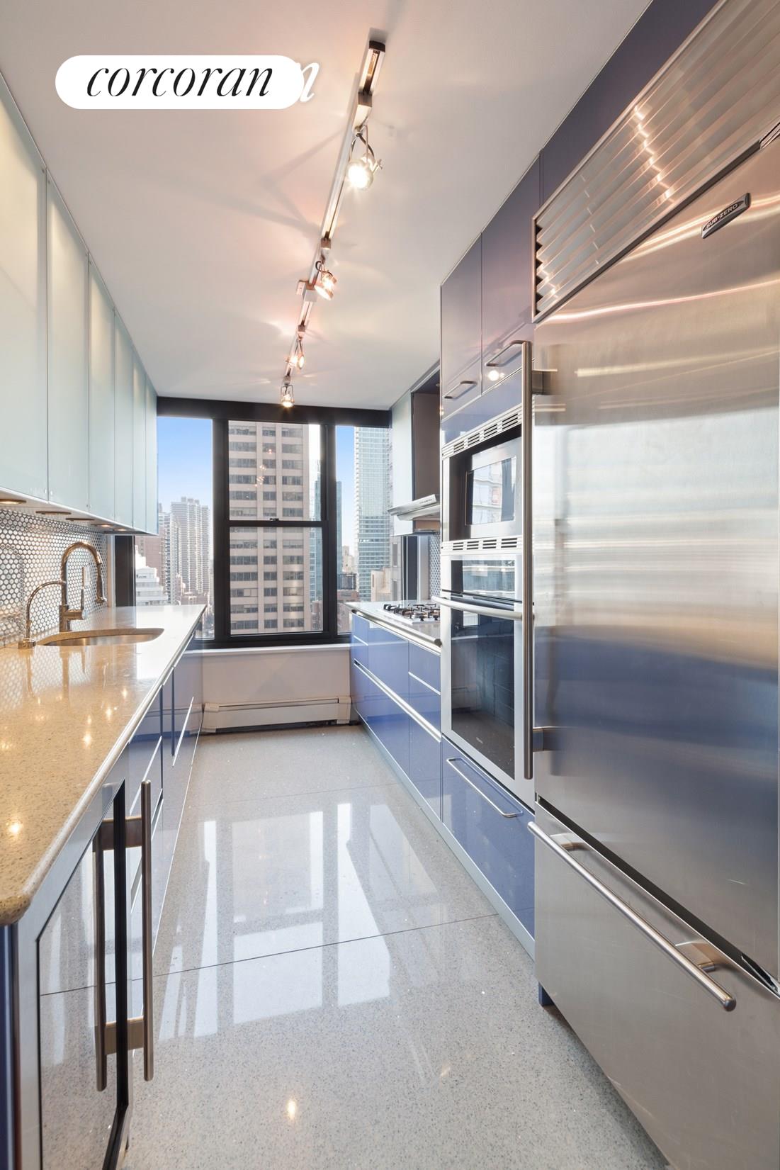 117 East 57th Street 25H, Midtown East, Midtown East, NYC - 2 Bedrooms  
2 Bathrooms  
4 Rooms - 