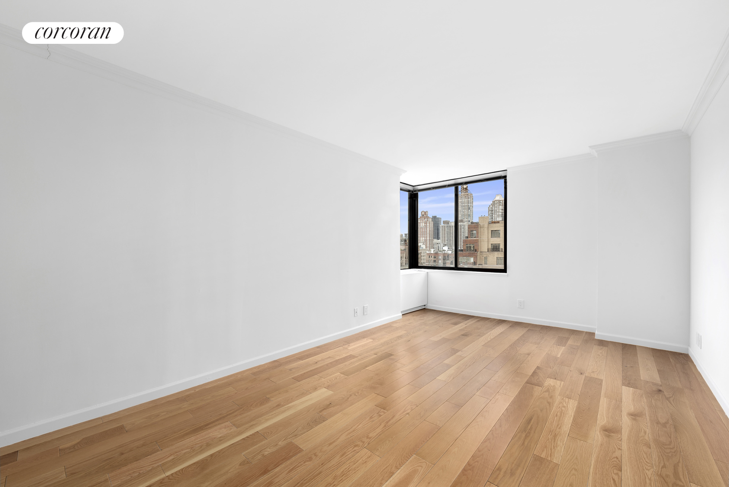 800 5th Avenue 7G, Lenox Hill, Upper East Side, NYC - 2 Bedrooms  
1.5 Bathrooms  
4 Rooms - 